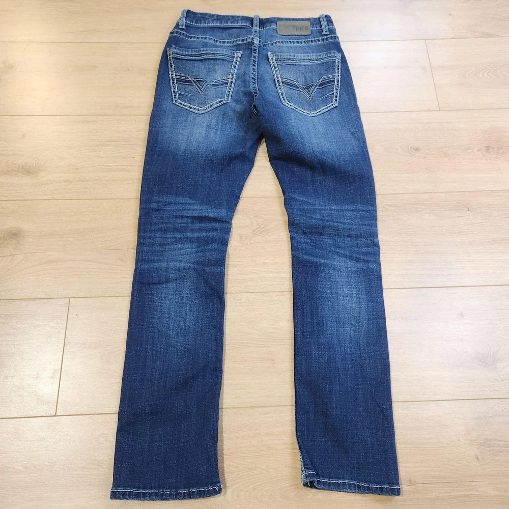 BKE Alec Straight Leg Jeans Mens 28x29 Medium Wash Blue Distressed Stretch Denim